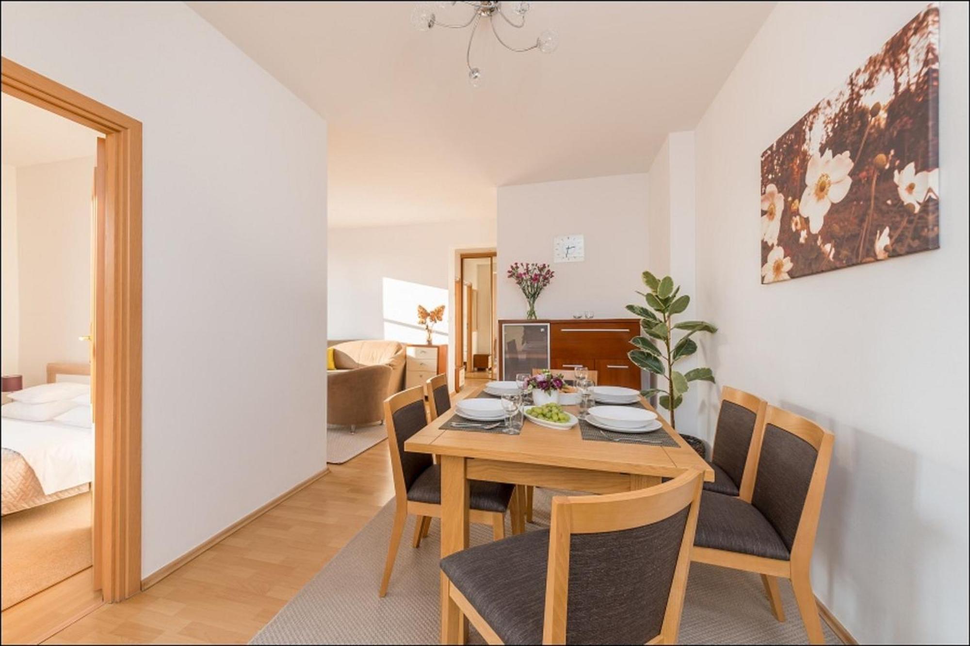 P&O Apartments Zgoda Warsaw Ngoại thất bức ảnh